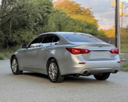 Серый Инфинити Q50, объемом двигателя 3.7 л и пробегом 75 тыс. км за 2600 $, фото 4 на Automoto.ua