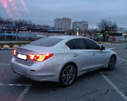 Серый Инфинити Q50, объемом двигателя 3.7 л и пробегом 71 тыс. км за 12700 $, фото 3 на Automoto.ua