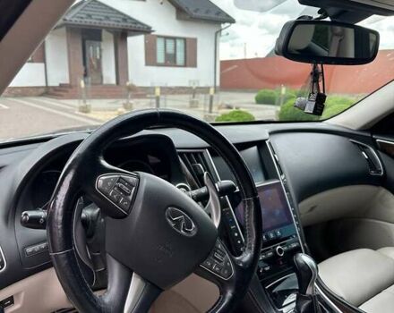 Сірий Інфініті Q50, об'ємом двигуна 3.7 л та пробігом 168 тис. км за 15200 $, фото 4 на Automoto.ua