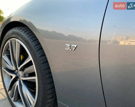 Серый Инфинити Q50, объемом двигателя 3.7 л и пробегом 140 тыс. км за 15650 $, фото 9 на Automoto.ua