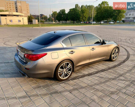 Серый Инфинити Q50, объемом двигателя 3.7 л и пробегом 140 тыс. км за 15650 $, фото 3 на Automoto.ua