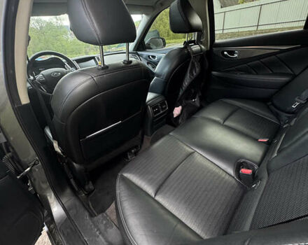 Серый Инфинити Q50, объемом двигателя 2.14 л и пробегом 107 тыс. км за 15499 $, фото 8 на Automoto.ua