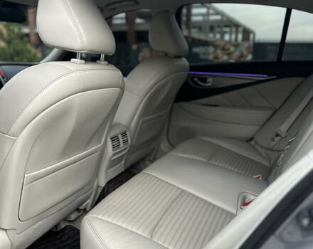 Серый Инфинити Q50, объемом двигателя 3 л и пробегом 109 тыс. км за 19950 $, фото 14 на Automoto.ua