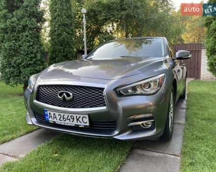 Серый Инфинити Q50, объемом двигателя 3 л и пробегом 123 тыс. км за 17300 $, фото 3 на Automoto.ua