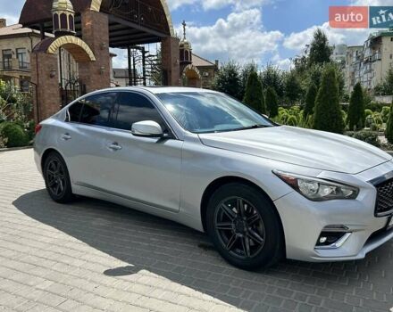 Сірий Інфініті Q50, об'ємом двигуна 1.99 л та пробігом 126 тис. км за 12700 $, фото 10 на Automoto.ua