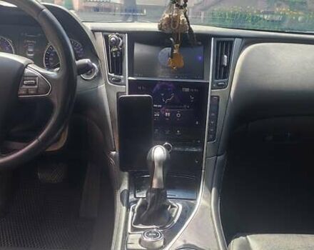 Сірий Інфініті Q50, об'ємом двигуна 2.14 л та пробігом 178 тис. км за 16800 $, фото 20 на Automoto.ua