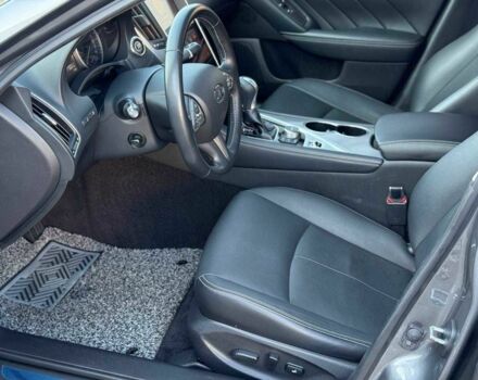 Серый Инфинити Q50, объемом двигателя 2.2 л и пробегом 137 тыс. км за 16999 $, фото 8 на Automoto.ua