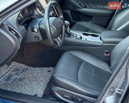 Серый Инфинити Q50, объемом двигателя 2.2 л и пробегом 137 тыс. км за 16999 $, фото 17 на Automoto.ua