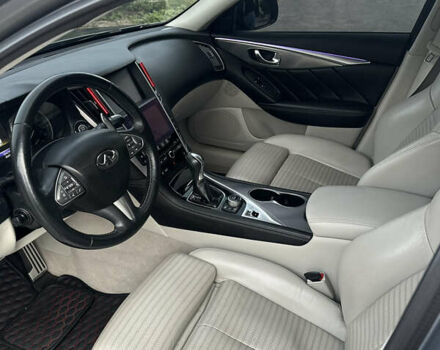 Серый Инфинити Q50, объемом двигателя 3 л и пробегом 109 тыс. км за 19950 $, фото 9 на Automoto.ua