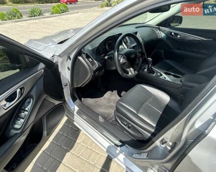 Серый Инфинити Q50, объемом двигателя 2 л и пробегом 123 тыс. км за 13500 $, фото 27 на Automoto.ua