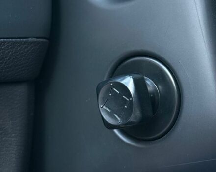 Сірий Інфініті Q50, об'ємом двигуна 3 л та пробігом 177 тис. км за 12999 $, фото 17 на Automoto.ua