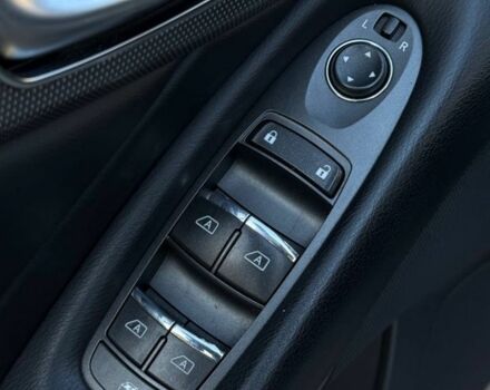 Сірий Інфініті Q50, об'ємом двигуна 3 л та пробігом 177 тис. км за 12999 $, фото 14 на Automoto.ua