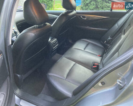 Серый Инфинити Q50, объемом двигателя 3 л и пробегом 123 тыс. км за 17300 $, фото 22 на Automoto.ua