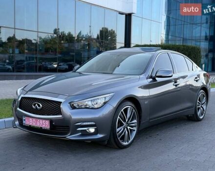 Серый Инфинити Q50, объемом двигателя 2.2 л и пробегом 137 тыс. км за 16999 $, фото 4 на Automoto.ua