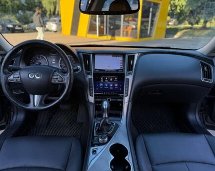 Сірий Інфініті Q50, об'ємом двигуна 3 л та пробігом 177 тис. км за 12999 $, фото 10 на Automoto.ua