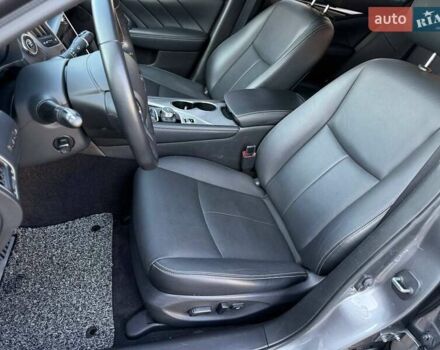 Серый Инфинити Q50, объемом двигателя 2.2 л и пробегом 137 тыс. км за 16999 $, фото 28 на Automoto.ua