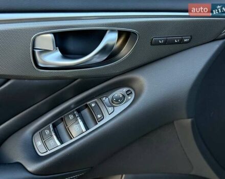 Серый Инфинити Q50, объемом двигателя 2.2 л и пробегом 137 тыс. км за 16999 $, фото 18 на Automoto.ua