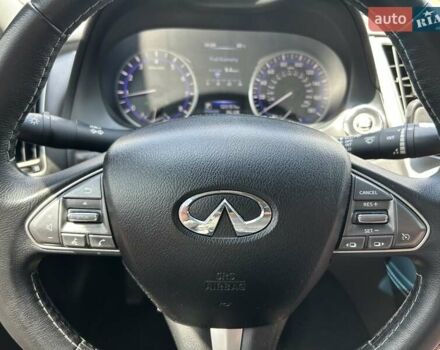 Серый Инфинити Q50, объемом двигателя 1.99 л и пробегом 120 тыс. км за 12700 $, фото 3 на Automoto.ua