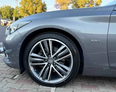 Серый Инфинити Q50, объемом двигателя 2.2 л и пробегом 137 тыс. км за 16999 $, фото 4 на Automoto.ua