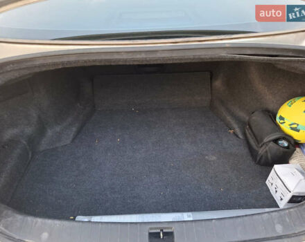 Серый Инфинити Q50, объемом двигателя 1.99 л и пробегом 81 тыс. км за 13900 $, фото 16 на Automoto.ua