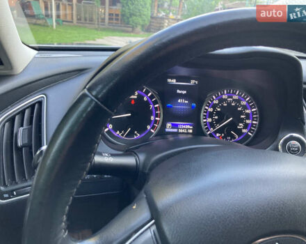 Серый Инфинити Q50, объемом двигателя 3 л и пробегом 123 тыс. км за 17300 $, фото 25 на Automoto.ua