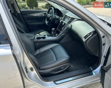 Сірий Інфініті Q50, об'ємом двигуна 1.99 л та пробігом 126 тис. км за 12700 $, фото 20 на Automoto.ua