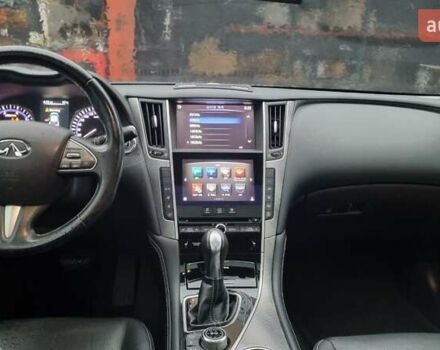 Серый Инфинити Q50, объемом двигателя 2.2 л и пробегом 79 тыс. км за 15800 $, фото 5 на Automoto.ua