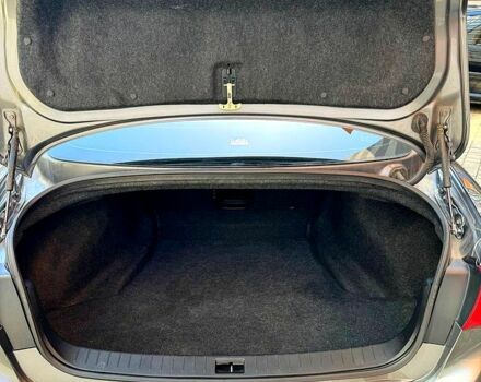 Серый Инфинити Q50, объемом двигателя 3 л и пробегом 165 тыс. км за 12900 $, фото 3 на Automoto.ua