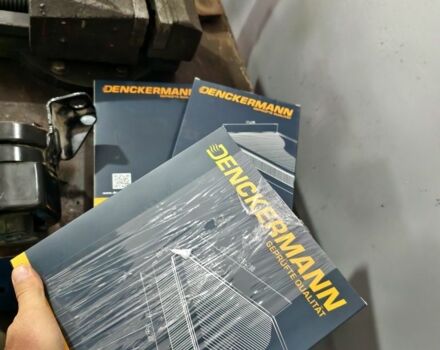 Серый Инфинити Q50, объемом двигателя 3 л и пробегом 96 тыс. км за 13900 $, фото 1 на Automoto.ua