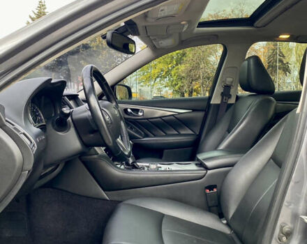 Сірий Інфініті Q50, об'ємом двигуна 3 л та пробігом 146 тис. км за 13900 $, фото 9 на Automoto.ua