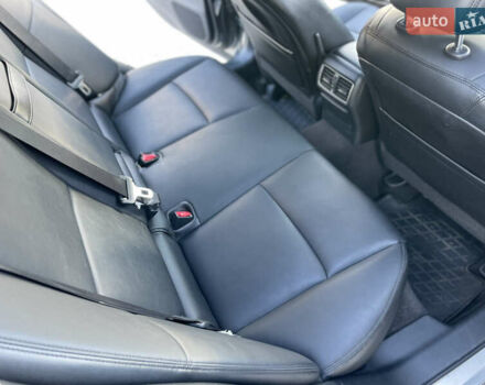 Серый Инфинити Q50, объемом двигателя 1.99 л и пробегом 90 тыс. км за 18300 $, фото 7 на Automoto.ua