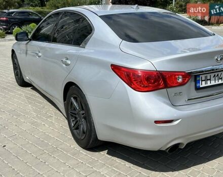 Сірий Інфініті Q50, об'ємом двигуна 1.99 л та пробігом 126 тис. км за 12700 $, фото 19 на Automoto.ua