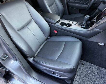 Серый Инфинити Q50, объемом двигателя 2.2 л и пробегом 137 тыс. км за 16999 $, фото 17 на Automoto.ua