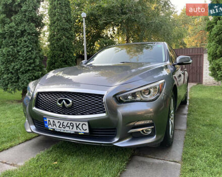 Серый Инфинити Q50, объемом двигателя 3 л и пробегом 123 тыс. км за 17300 $, фото 4 на Automoto.ua