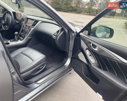 Серый Инфинити Q50, объемом двигателя 3 л и пробегом 118 тыс. км за 15500 $, фото 7 на Automoto.ua