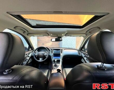 Серый Инфинити Q50, объемом двигателя 3 л и пробегом 165 тыс. км за 12900 $, фото 7 на Automoto.ua