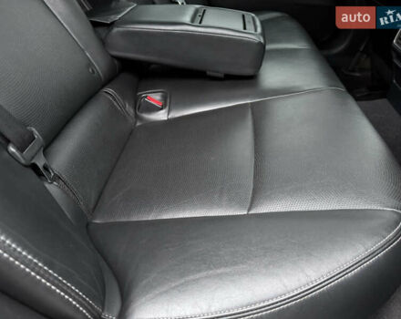 Серый Инфинити Q50, объемом двигателя 1.99 л и пробегом 180 тыс. км за 13900 $, фото 37 на Automoto.ua