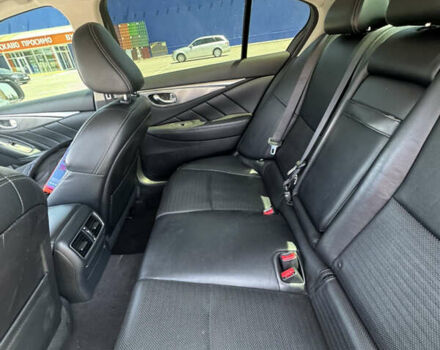 Серый Инфинити Q50, объемом двигателя 3 л и пробегом 200 тыс. км за 18000 $, фото 9 на Automoto.ua