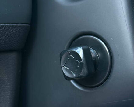 Сірий Інфініті Q50, об'ємом двигуна 3 л та пробігом 177 тис. км за 12999 $, фото 18 на Automoto.ua