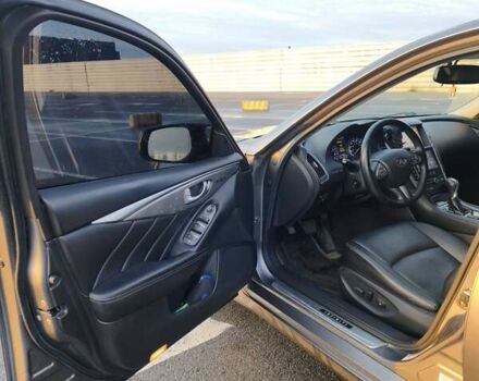 Сірий Інфініті Q50, об'ємом двигуна 3 л та пробігом 204 тис. км за 16500 $, фото 9 на Automoto.ua