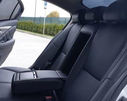 Серый Инфинити Q50, объемом двигателя 3 л и пробегом 86 тыс. км за 16250 $, фото 33 на Automoto.ua