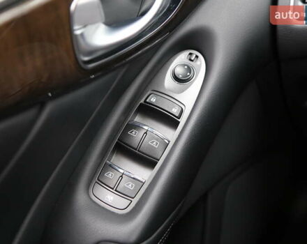 Серый Инфинити Q50, объемом двигателя 2.98 л и пробегом 100 тыс. км за 16500 $, фото 24 на Automoto.ua