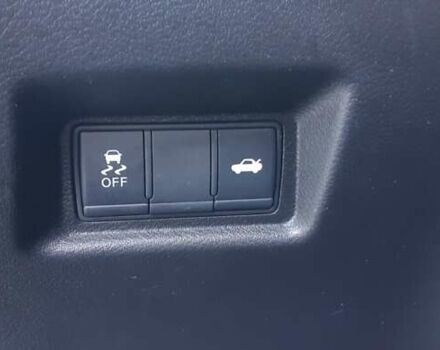 Серый Инфинити Q50, объемом двигателя 3 л и пробегом 86 тыс. км за 16250 $, фото 22 на Automoto.ua