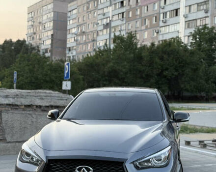 Серый Инфинити Q50, объемом двигателя 3 л и пробегом 140 тыс. км за 25000 $, фото 3 на Automoto.ua