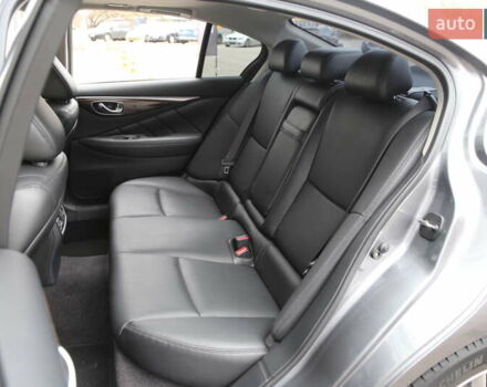 Серый Инфинити Q50, объемом двигателя 2.98 л и пробегом 100 тыс. км за 16500 $, фото 9 на Automoto.ua