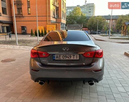 Серый Инфинити Q50, объемом двигателя 3 л и пробегом 82 тыс. км за 23000 $, фото 4 на Automoto.ua