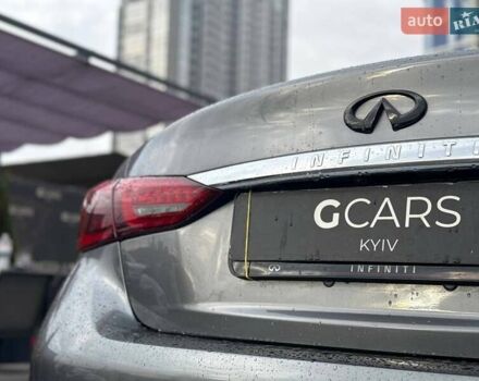 Серый Инфинити Q50, объемом двигателя 3 л и пробегом 170 тыс. км за 16500 $, фото 6 на Automoto.ua