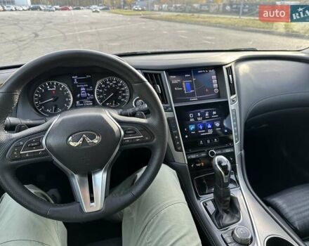 Серый Инфинити Q50, объемом двигателя 3 л и пробегом 118 тыс. км за 22800 $, фото 16 на Automoto.ua