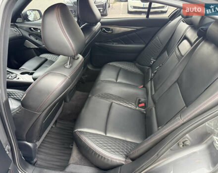 Серый Инфинити Q50, объемом двигателя 3 л и пробегом 85 тыс. км за 22000 $, фото 5 на Automoto.ua