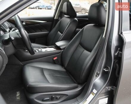 Серый Инфинити Q50, объемом двигателя 2.98 л и пробегом 100 тыс. км за 16500 $, фото 8 на Automoto.ua